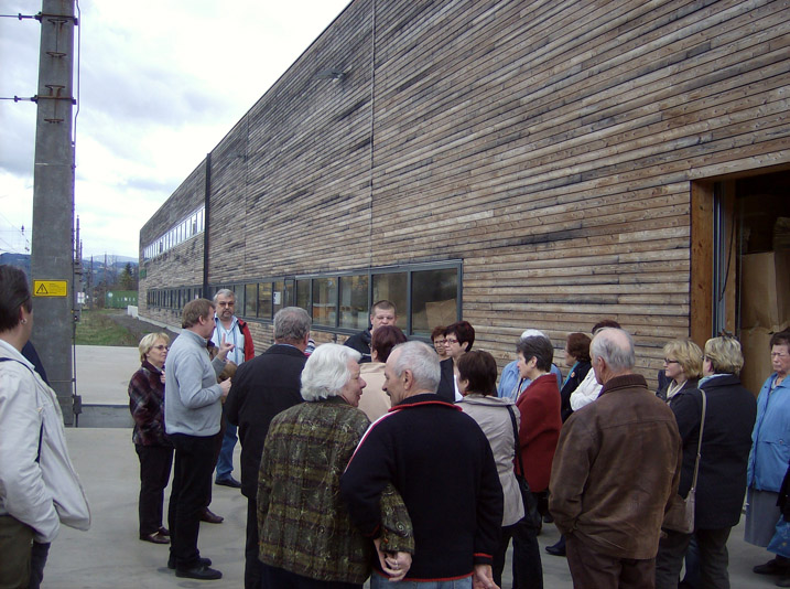 die Lagerhalle von aussen.jpg